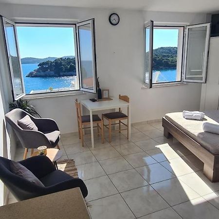 Apartments Matea Studio Apartment Štikovica Екстериор снимка