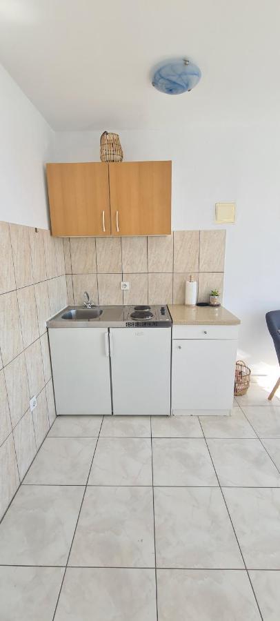 Apartments Matea Studio Apartment Štikovica Екстериор снимка
